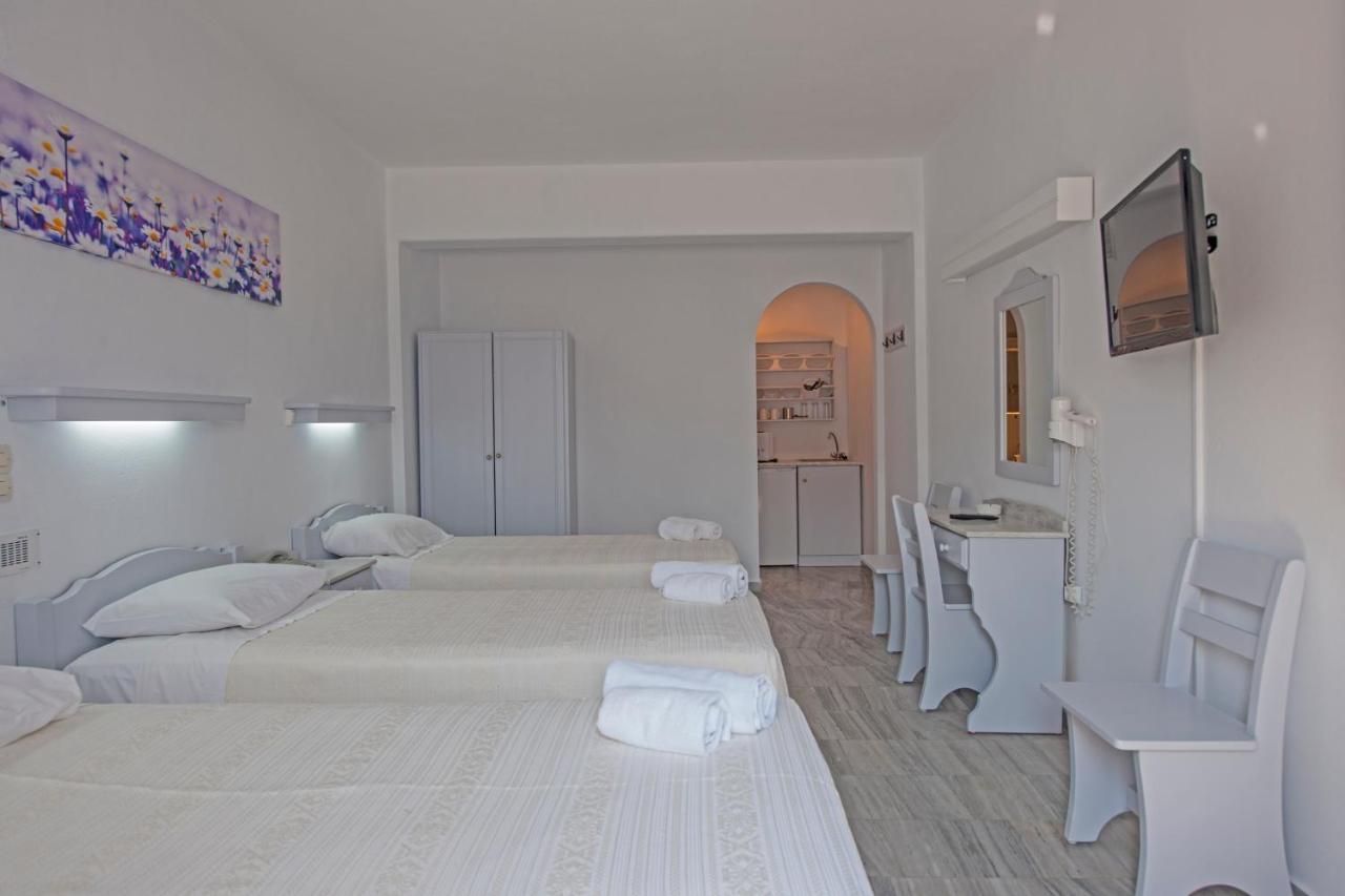 Manis Inn Náousa Kamer foto